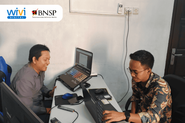Uji Sertifikasi BNSP antara asesor dan asesi di TUK Wivi Digital Periode Mei 2025