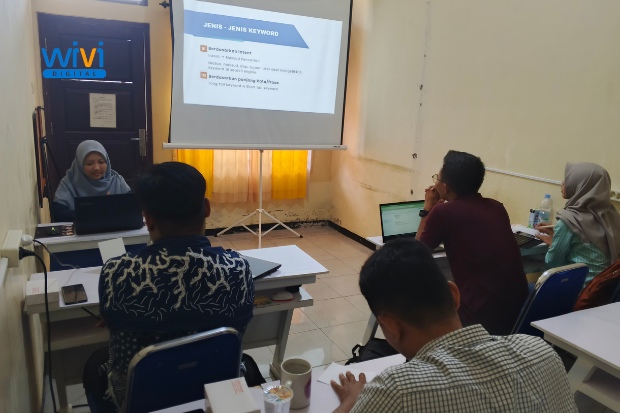 Solusi Belajar Menjadi Seorang Programer Secara Terarah dan Profesional