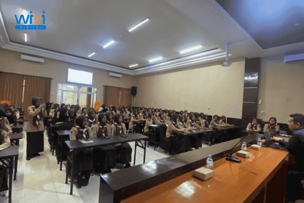 Sesi Praktik dan Pemanfaatan Teknologi